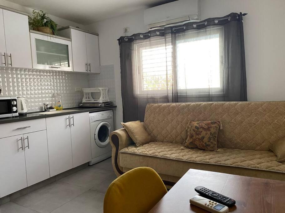 Advance Comfort Beersheba Extérieur photo